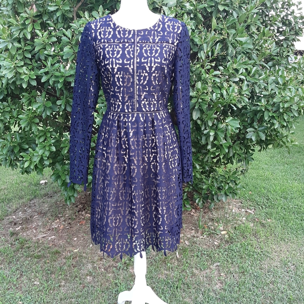 Cremiux navy lace long sleeve dress